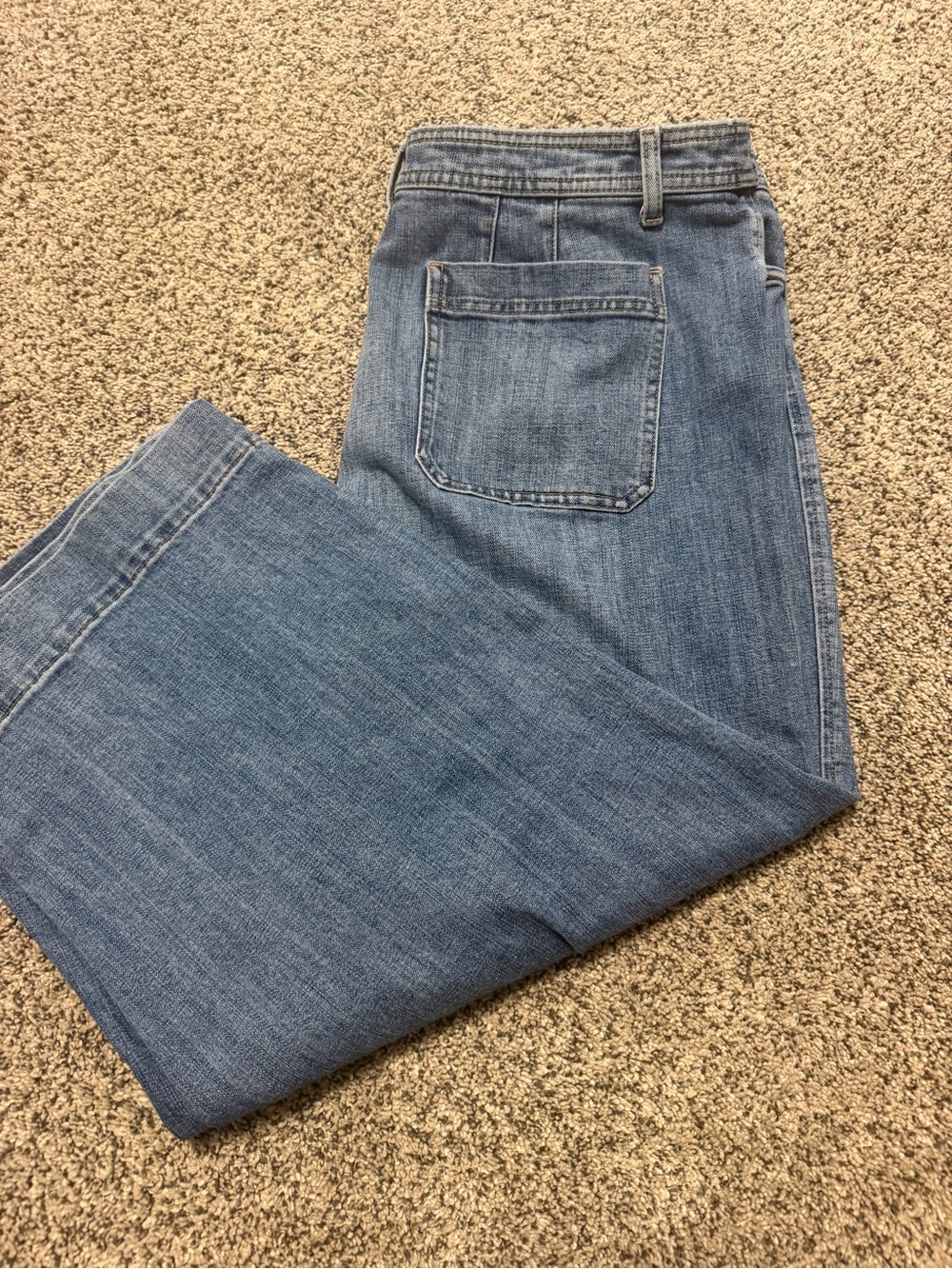 Talbots Women’s Light Blue Relaxed Wide Leg Cropped Denim Jeans Size 18